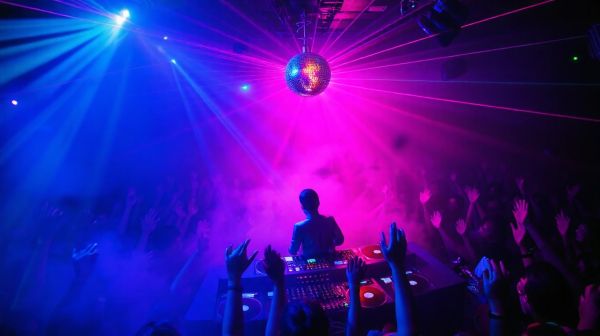 10 astuces incontournables pour briller en tant que DJ professionnel